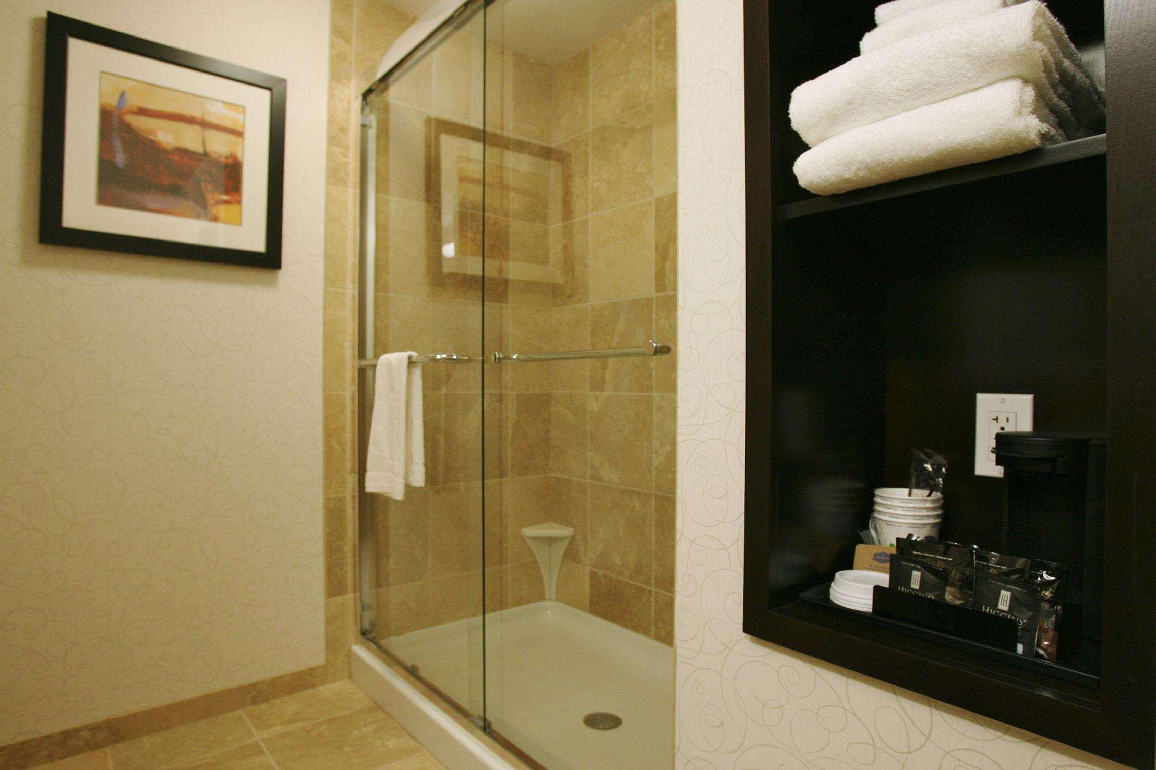 Hampton Inn & Suites Red Deer Penhold Δωμάτιο φωτογραφία